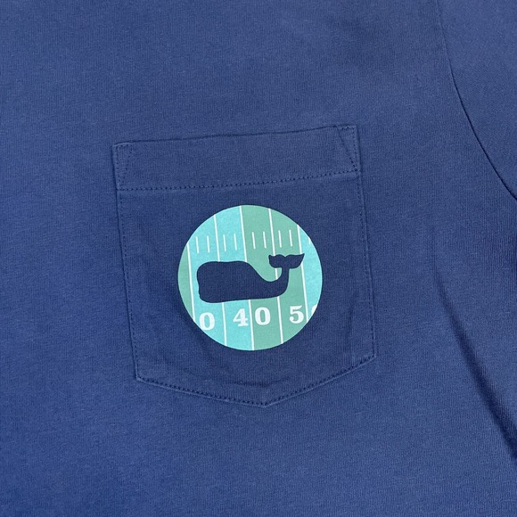 Vineyard Vines Shirt Mens Medium Blue Whale Logo Football Tailgate Preppy‎ - Picture 2 of 9